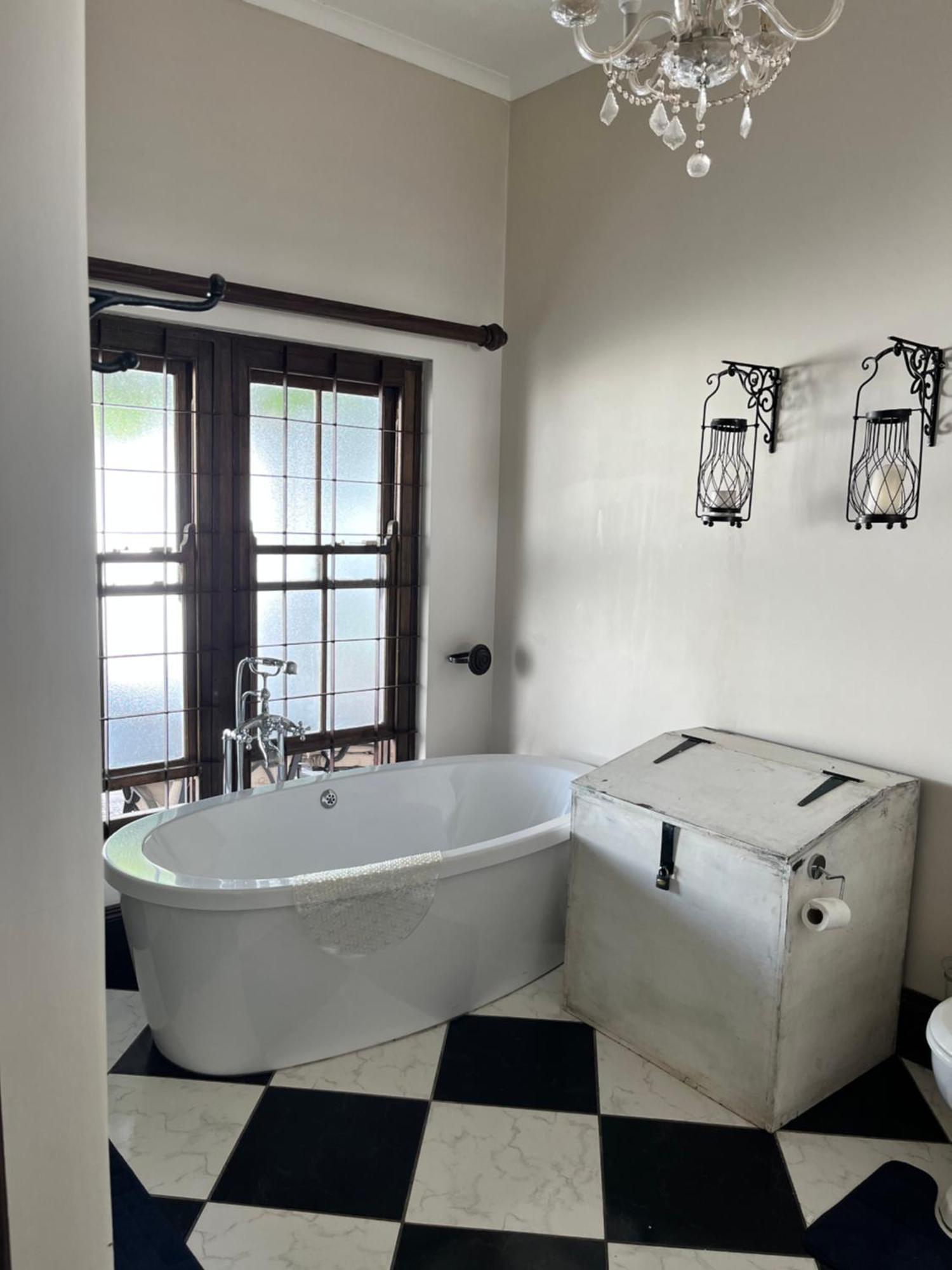 Toni'S Cottage Graaff-Reinet Екстериор снимка