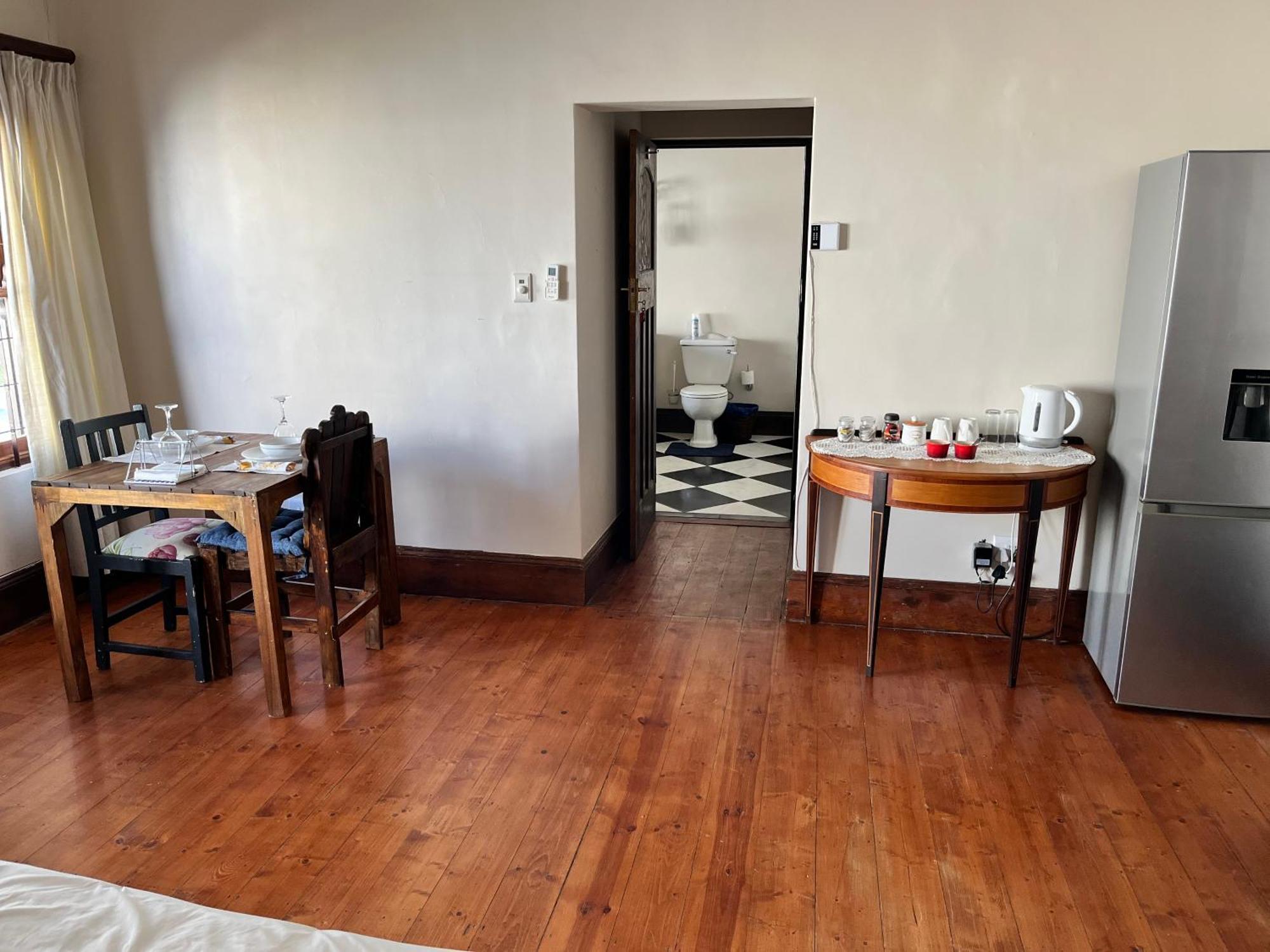Toni'S Cottage Graaff-Reinet Екстериор снимка