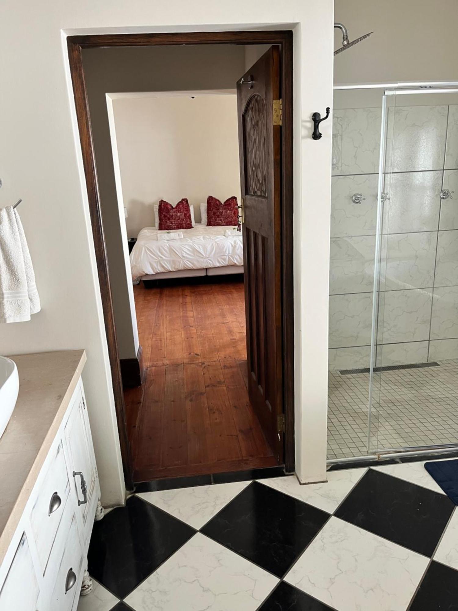 Toni'S Cottage Graaff-Reinet Екстериор снимка