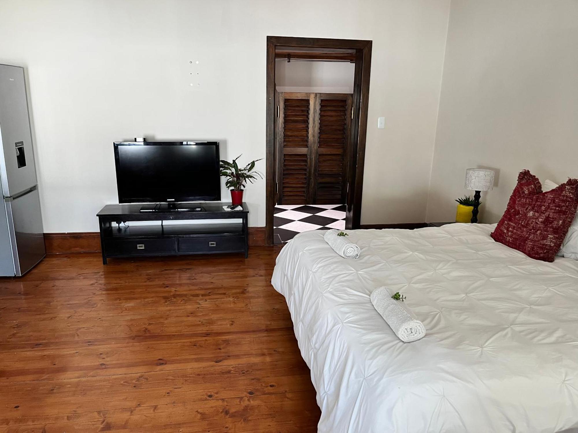 Toni'S Cottage Graaff-Reinet Екстериор снимка